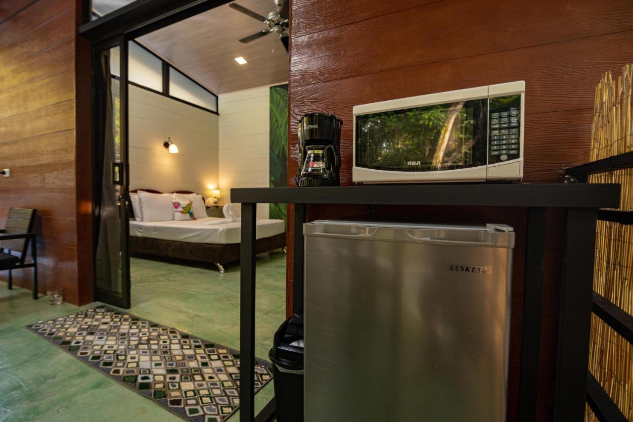 Riverside Villas Manuel Antonio Εξωτερικό φωτογραφία